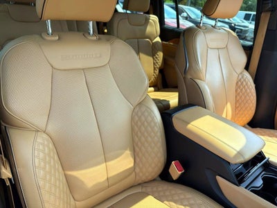 2023 Jeep Grand Cherokee L Summit Reserve
