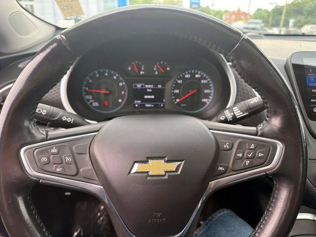 2022 Chevrolet Malibu LT