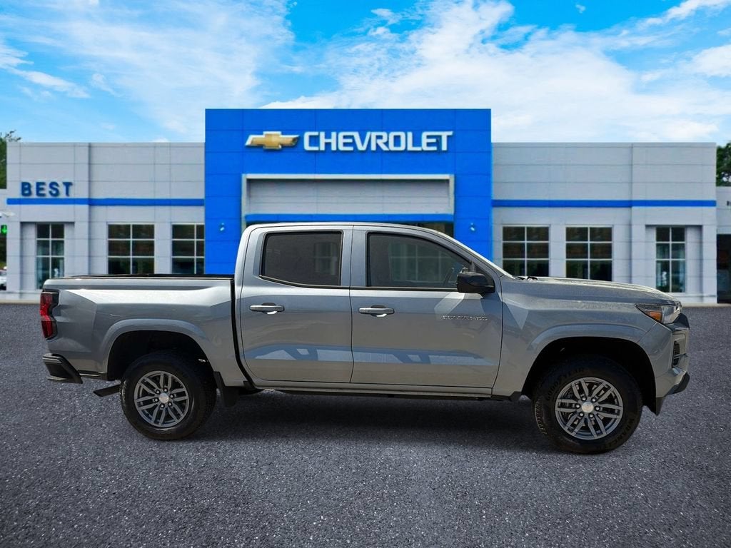 2025 Chevrolet Colorado WT/LT