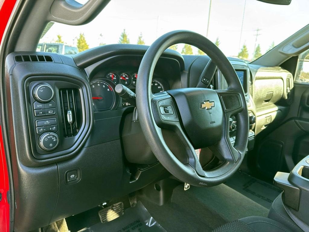 2021 Chevrolet Silverado 1500 Custom