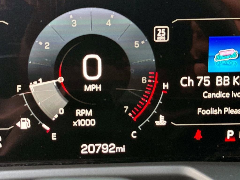 2024 GMC Acadia Denali