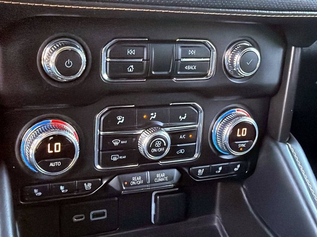 2023 GMC Yukon AT4