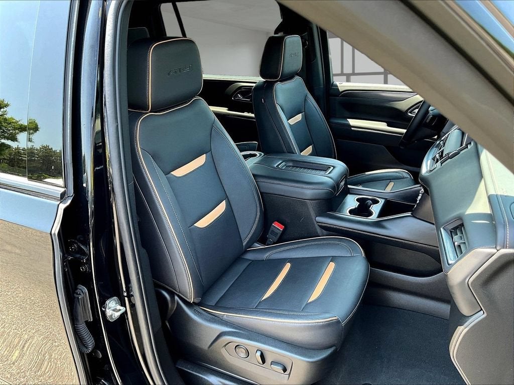 2024 GMC Yukon XL AT4