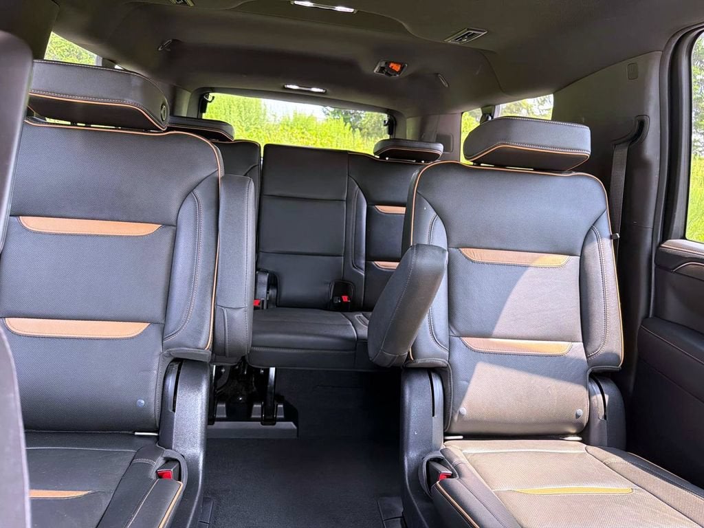 2021 GMC Yukon XL AT4