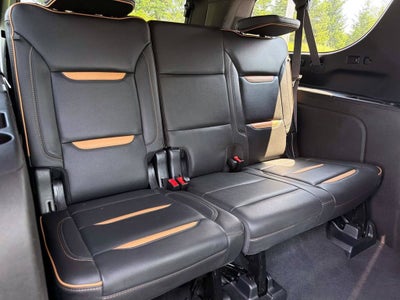 2021 GMC Yukon XL AT4