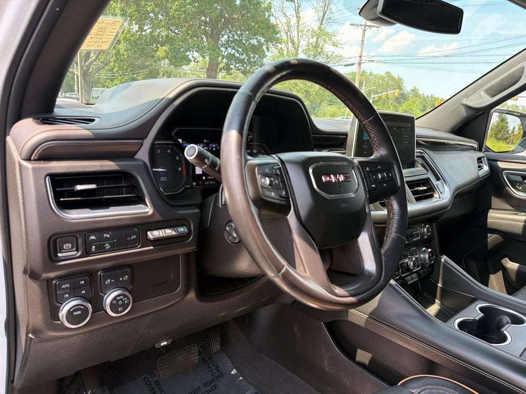 2021 GMC Yukon XL AT4