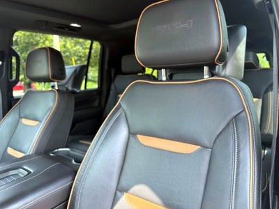 2021 GMC Yukon XL AT4