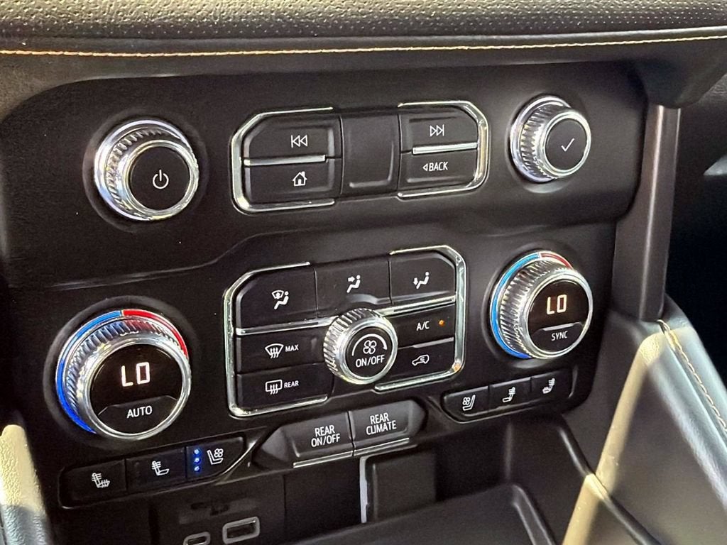 2021 GMC Yukon XL AT4