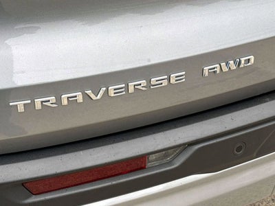 2024 Chevrolet Traverse LT