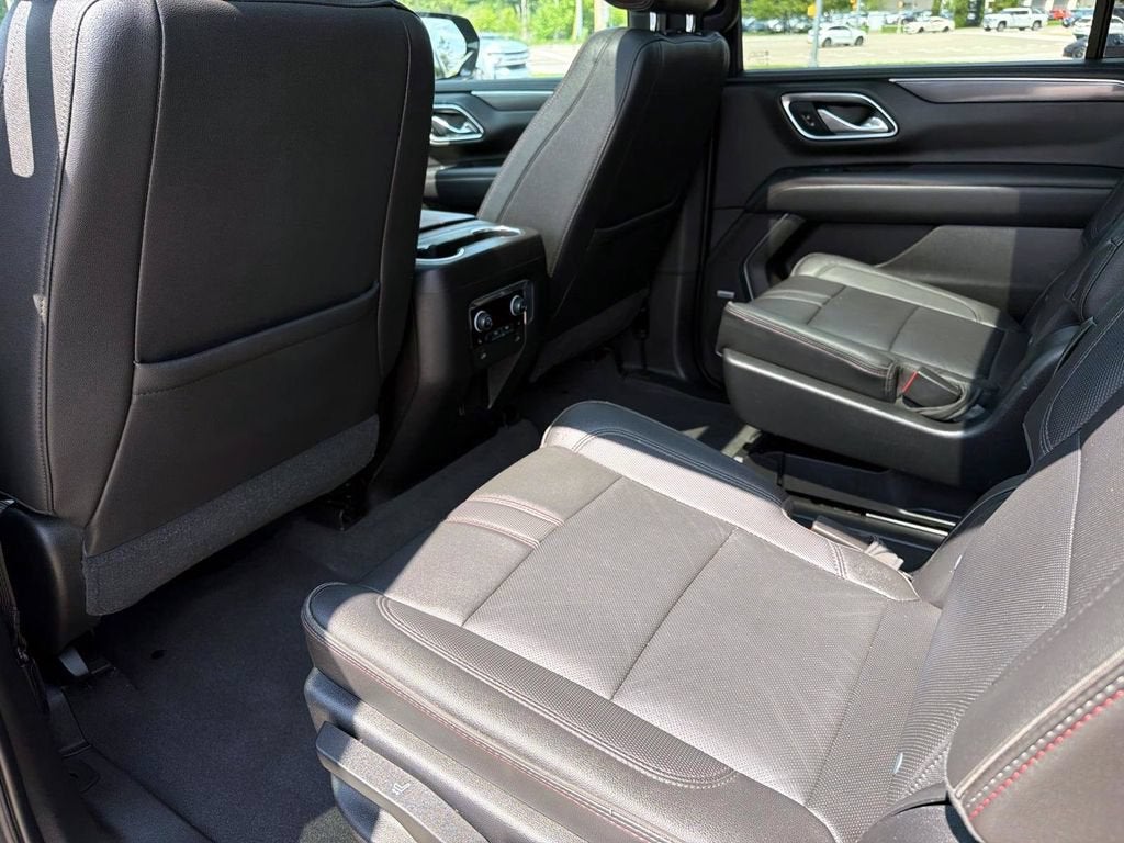 2021 Chevrolet Suburban RST