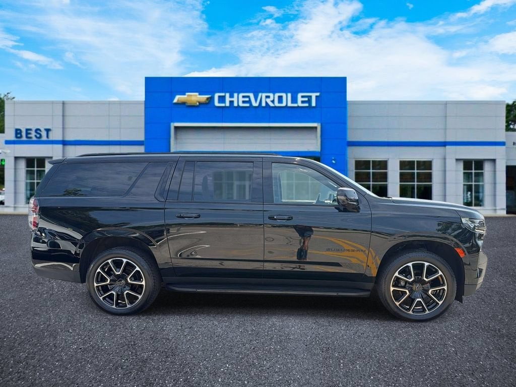 2021 Chevrolet Suburban RST