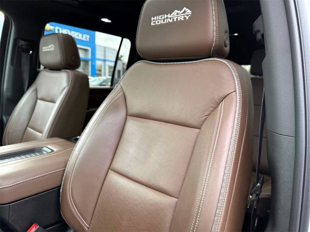2024 Chevrolet Suburban High Country