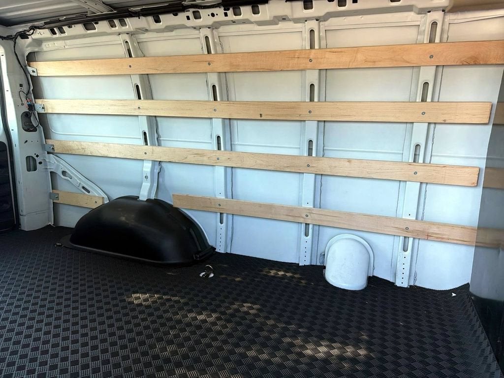 2025 GMC Savana Cargo Work Van