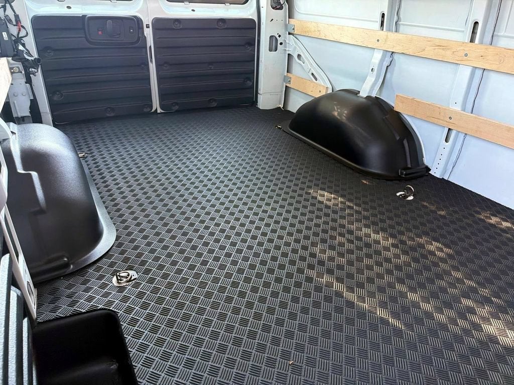 2025 GMC Savana Cargo Work Van