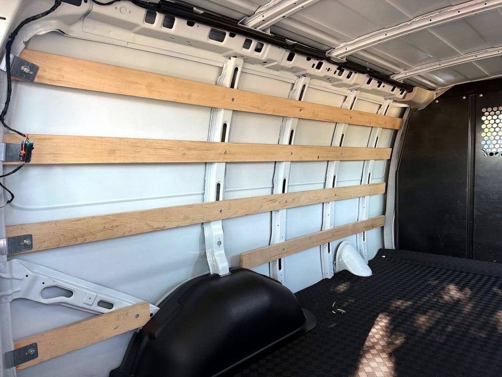 2025 GMC Savana Cargo Work Van