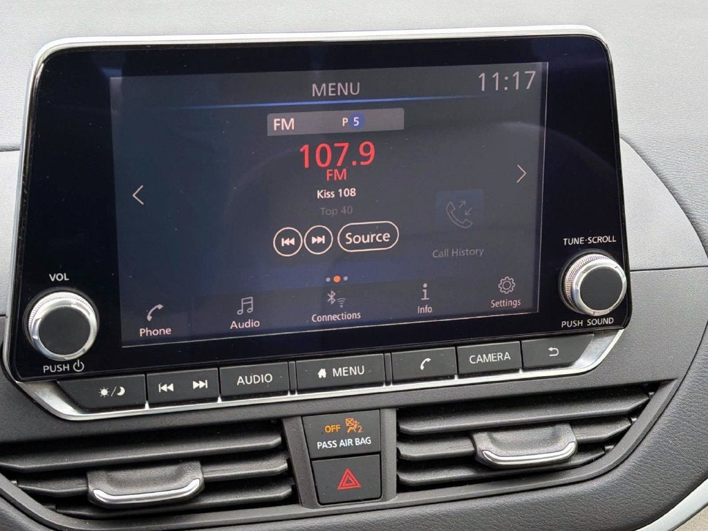 2021 Nissan Altima 2.5 SV