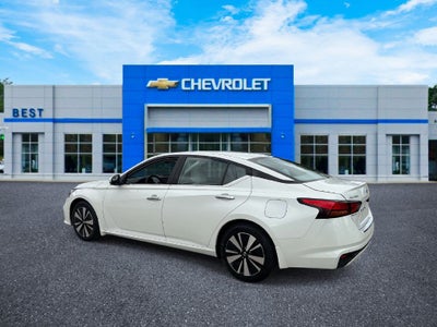 2021 Nissan Altima 2.5 SV