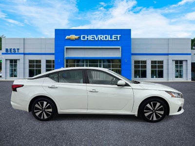 2021 Nissan Altima 2.5 SV