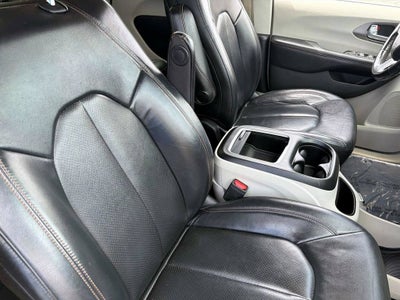 2020 Chrysler Pacifica Touring L Plus