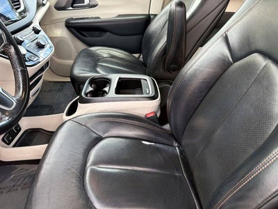 2020 Chrysler Pacifica Touring L Plus