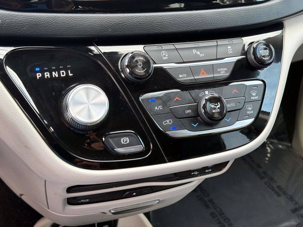 2020 Chrysler Pacifica Touring L Plus