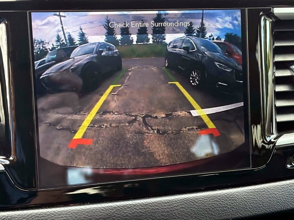 2020 Chrysler Pacifica Touring L Plus