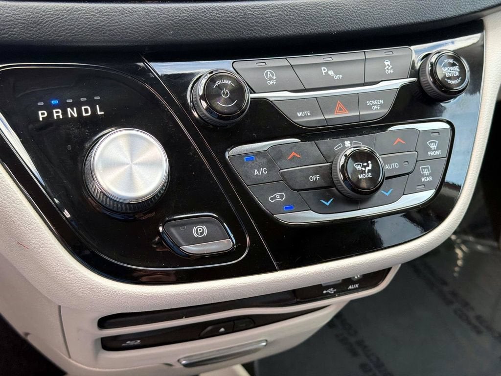 2020 Chrysler Pacifica Touring L Plus