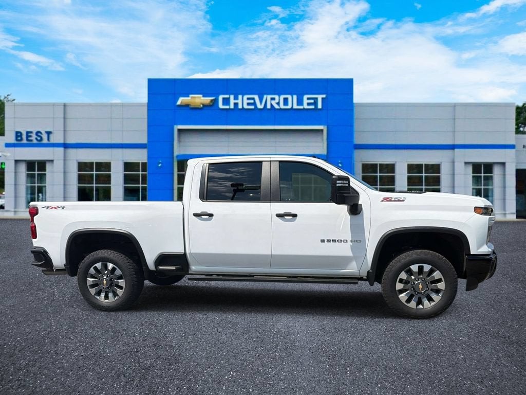 2024 Chevrolet Silverado 2500 HD Custom