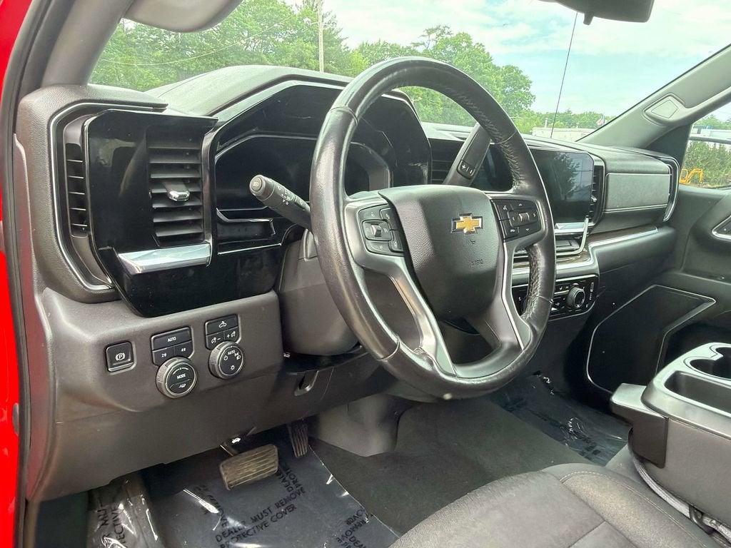 2022 Chevrolet Silverado 1500 LT (2FL)