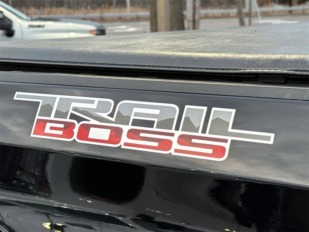 2025 Chevrolet Silverado 1500 Custom Trail Boss