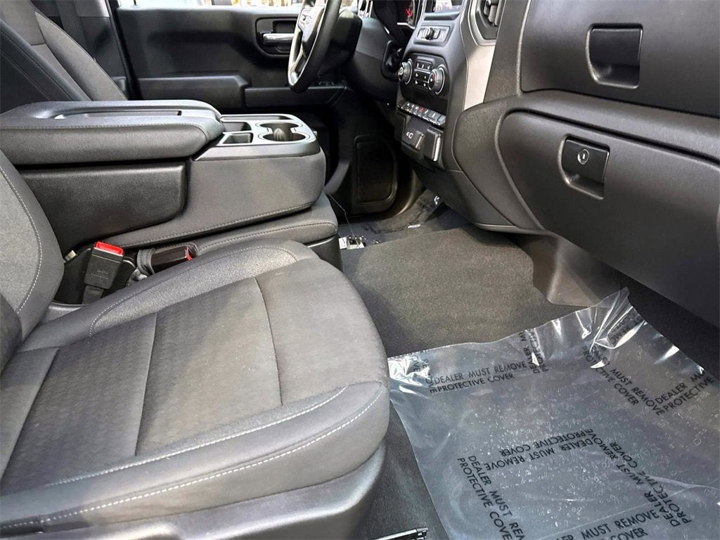 2025 Chevrolet Silverado 1500 Custom Trail Boss