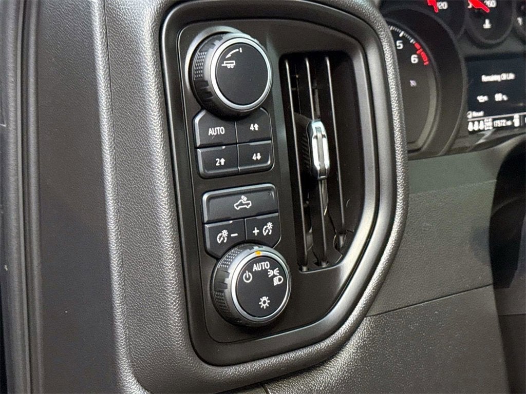 2025 Chevrolet Silverado 1500 Custom Trail Boss