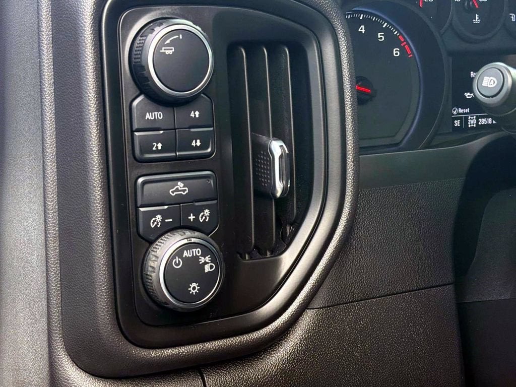 2023 Chevrolet Silverado 1500 Custom Trail Boss