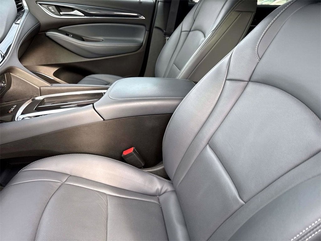 2023 Buick Enclave Premium