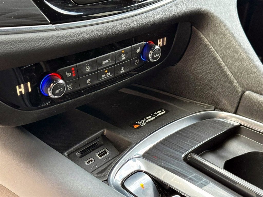 2023 Buick Enclave Premium