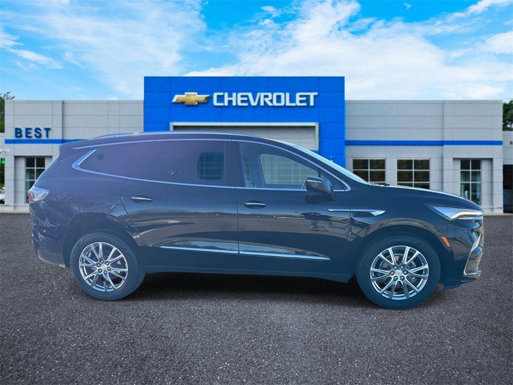 2022 Buick Enclave Premium