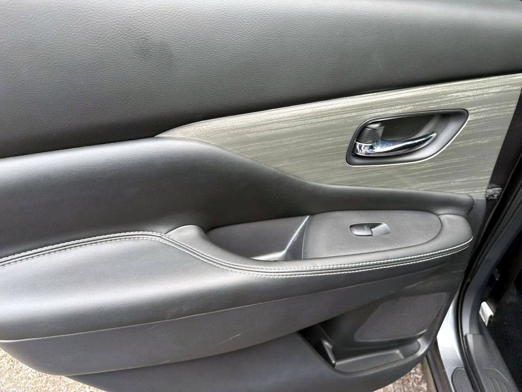 2017 Nissan Murano SV