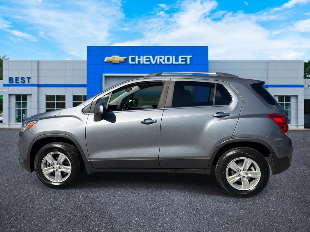 Used 2019 Chevrolet Trax LT with VIN KL7CJPSB8KB826715 for sale in Hingham, MA