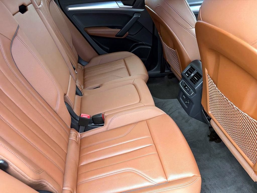 2025 Audi Q5 S line Premium Plus
